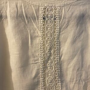 Bella Amore White Linen Blouse with Crochet Back – Made in Italy